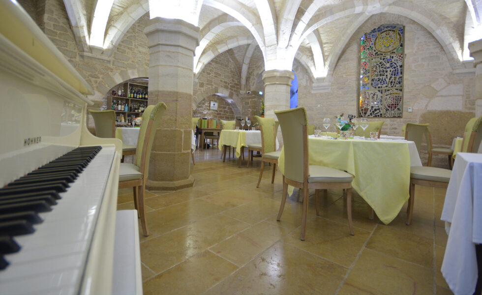 Distributeur de vin au verre Digital 8 bouteilles au restaurant La Dame d'Aquitaine à Dijon